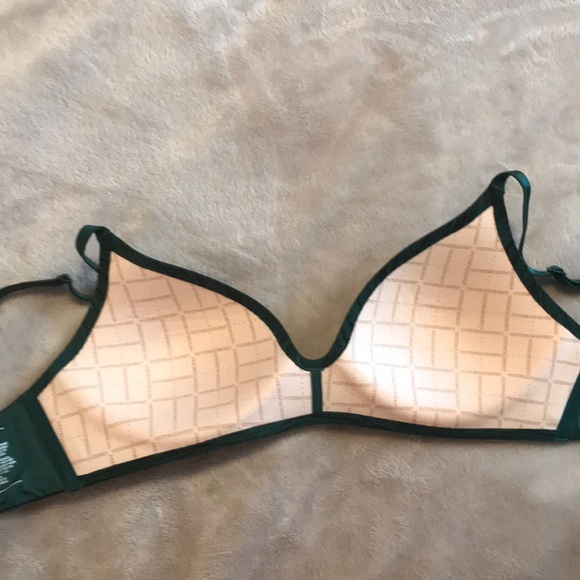 Bra - Picture 5 of 6